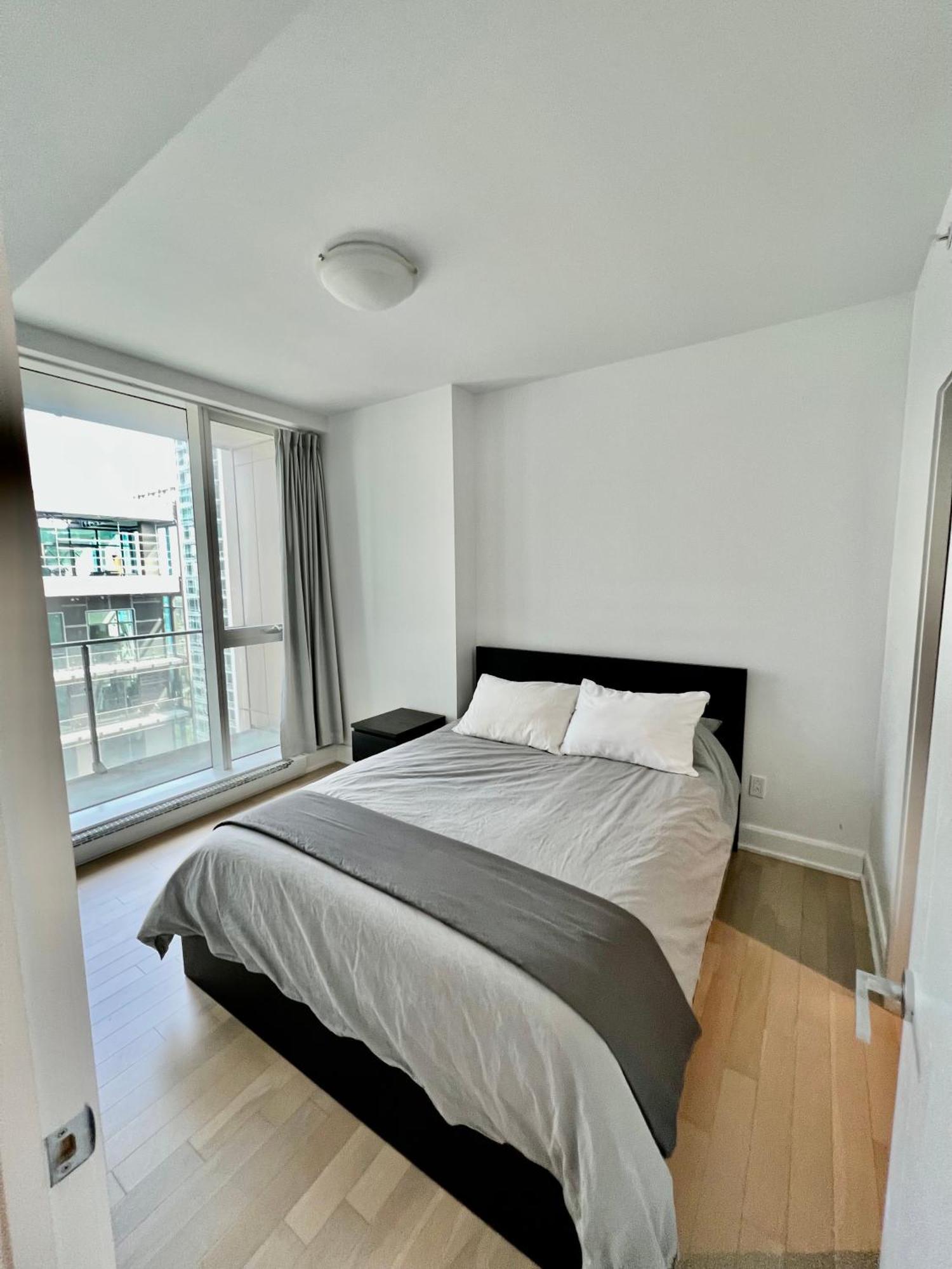 Perfect Condo In Downtown Montreal Ngoại thất bức ảnh